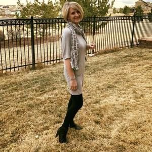 Meet your Posher, Loura